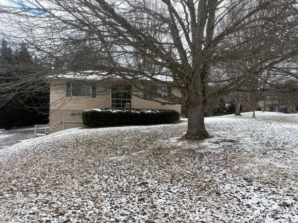 485 Eads Mill Road, PRINCETON, WV 24739