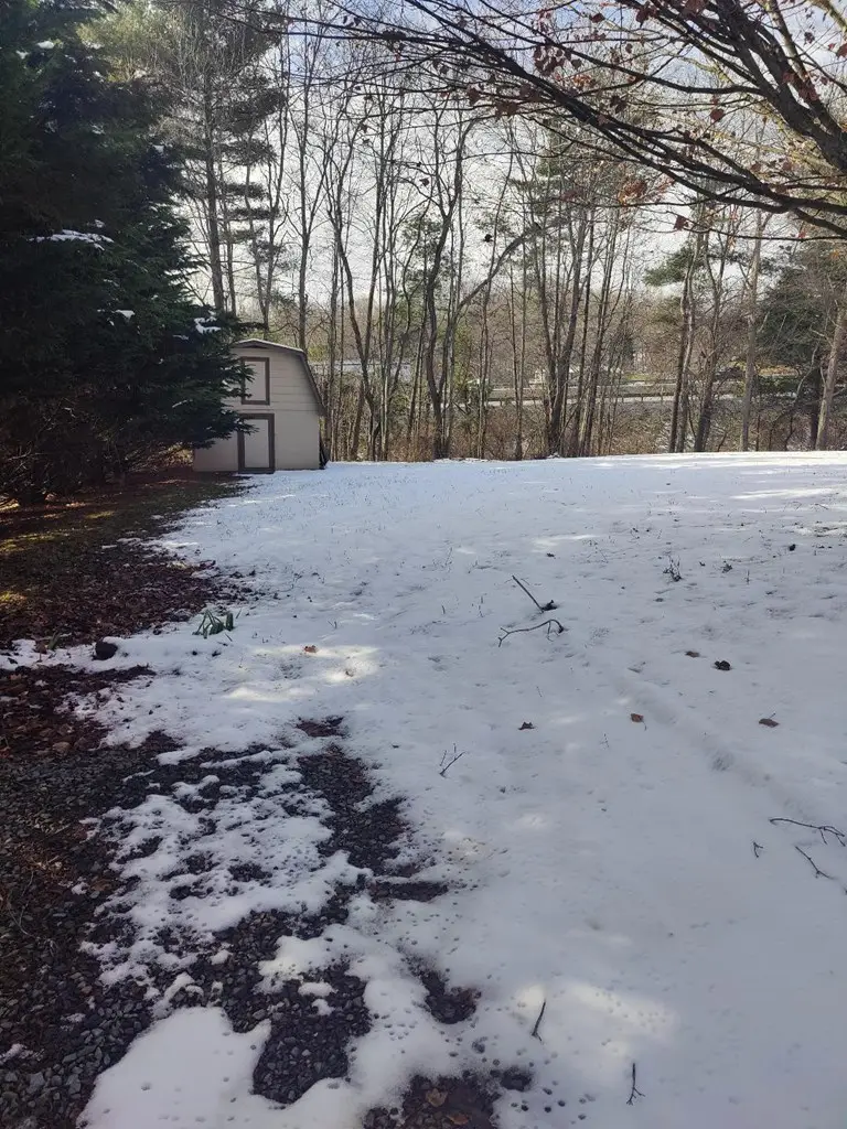 485 Eads Mill Road, Princeton, WV 24739 - Image #2