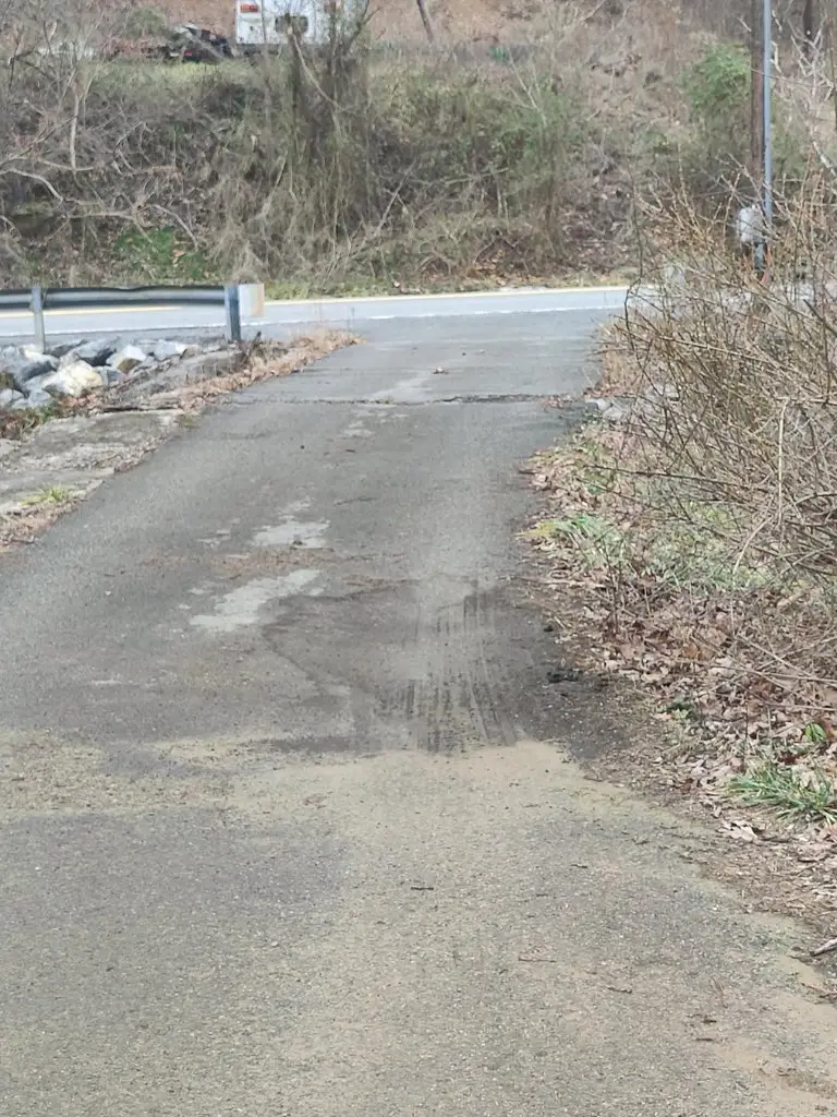 1249 Goodwins Chapel Road, Princeton, WV 24739 - Image #3