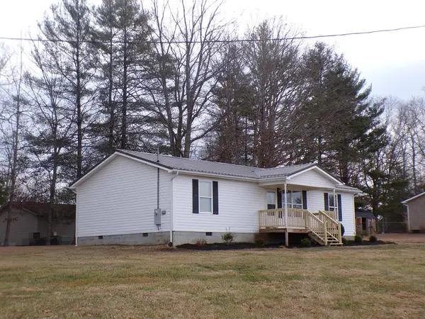 129 Syres Lane, PRINCETON, WV 24739