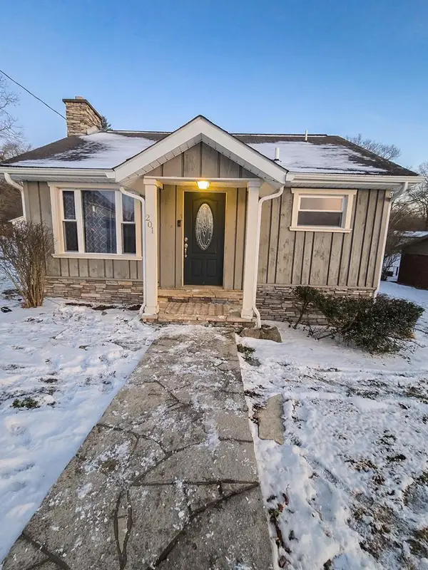 201 North Forrest Rd, BECKLEY, WV 25801