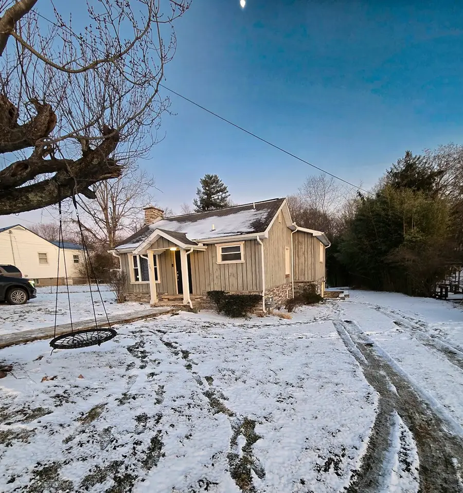 201 North Forrest Rd, Beckley, WV 25801 - Image #2