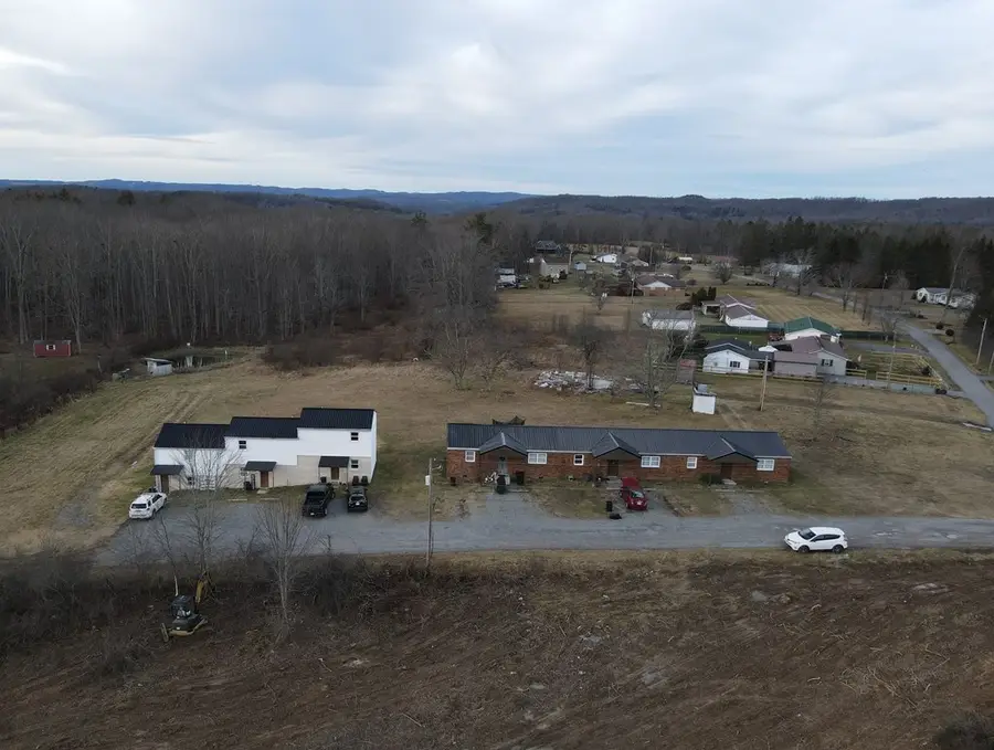 112 CHEVELLE STREET, Athens, WV 24712 - Image #2