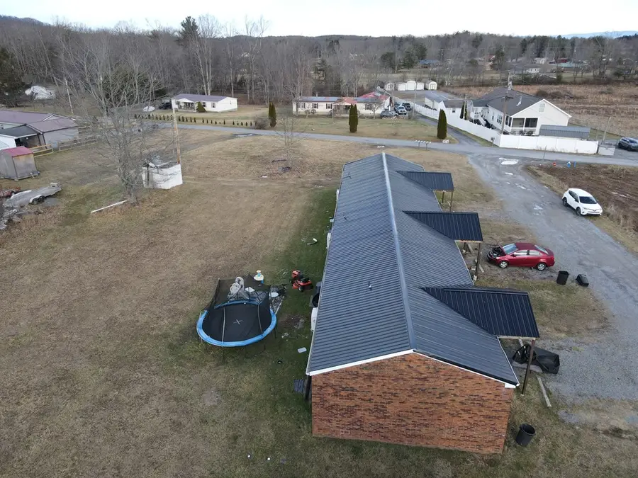 112 CHEVELLE STREET, Athens, WV 24712 - Image #3