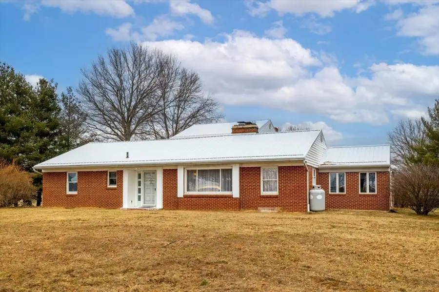 6560 Cleburne BLVD, Dublin, VA 24084 - Image #2