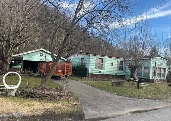 85 Maitland Circle Rd, WELCH, WV 24801