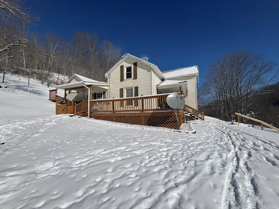 4423 Wrights Valley Rd, Bluefield, VA 24605 - Image #3