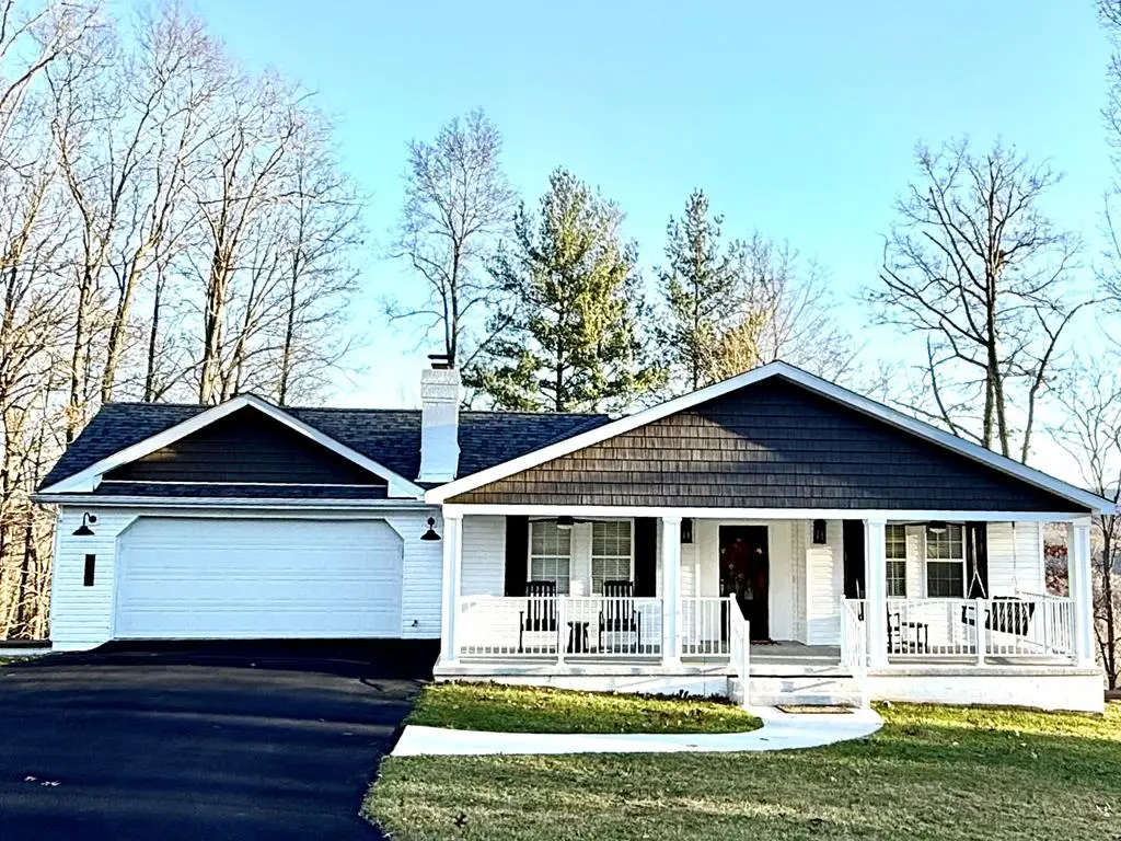 362 Rosemary St, Princeton, WV 24739 - #1