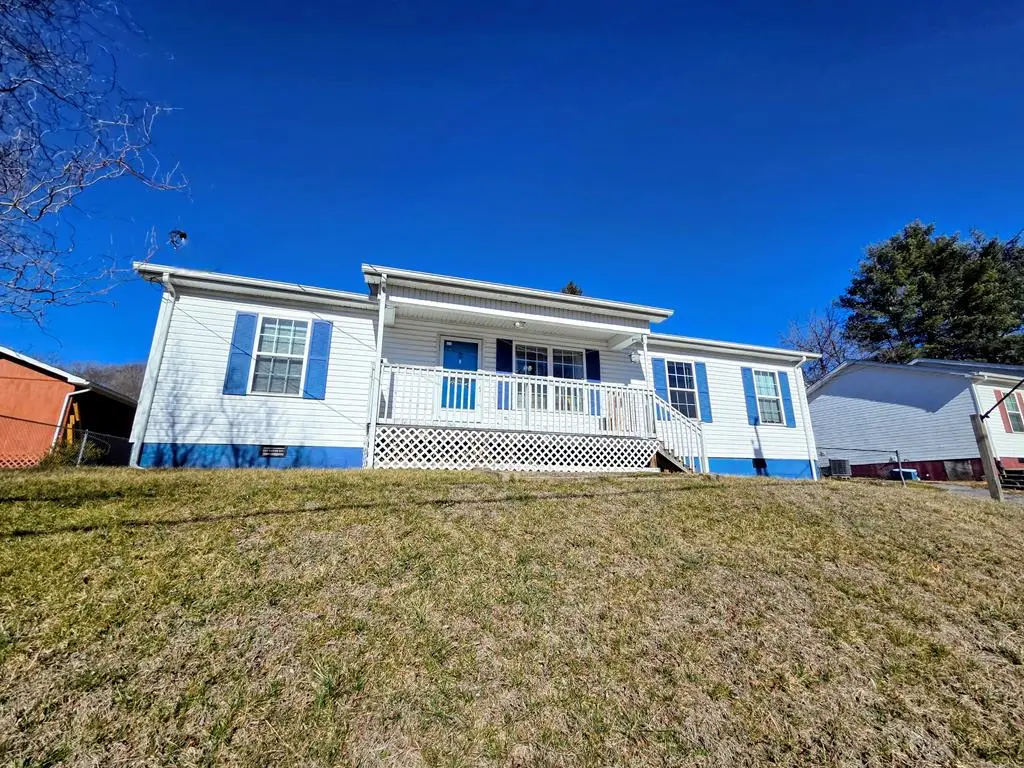 103 Vencil street, Bluefield, VA 24605 - #1