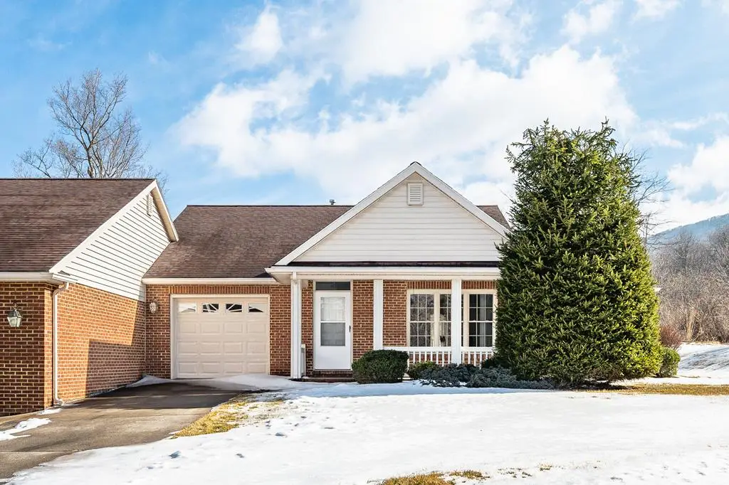 709 Three Springs Drive, Bluefield, WV 24701 - #1