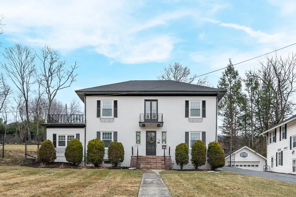 116 Oakhurst, Bluefield, WV 24701 - #1