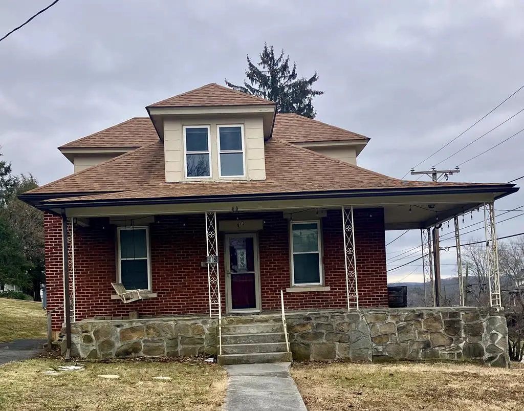 913 N Walker St., Princeton, WV 24740 - #1