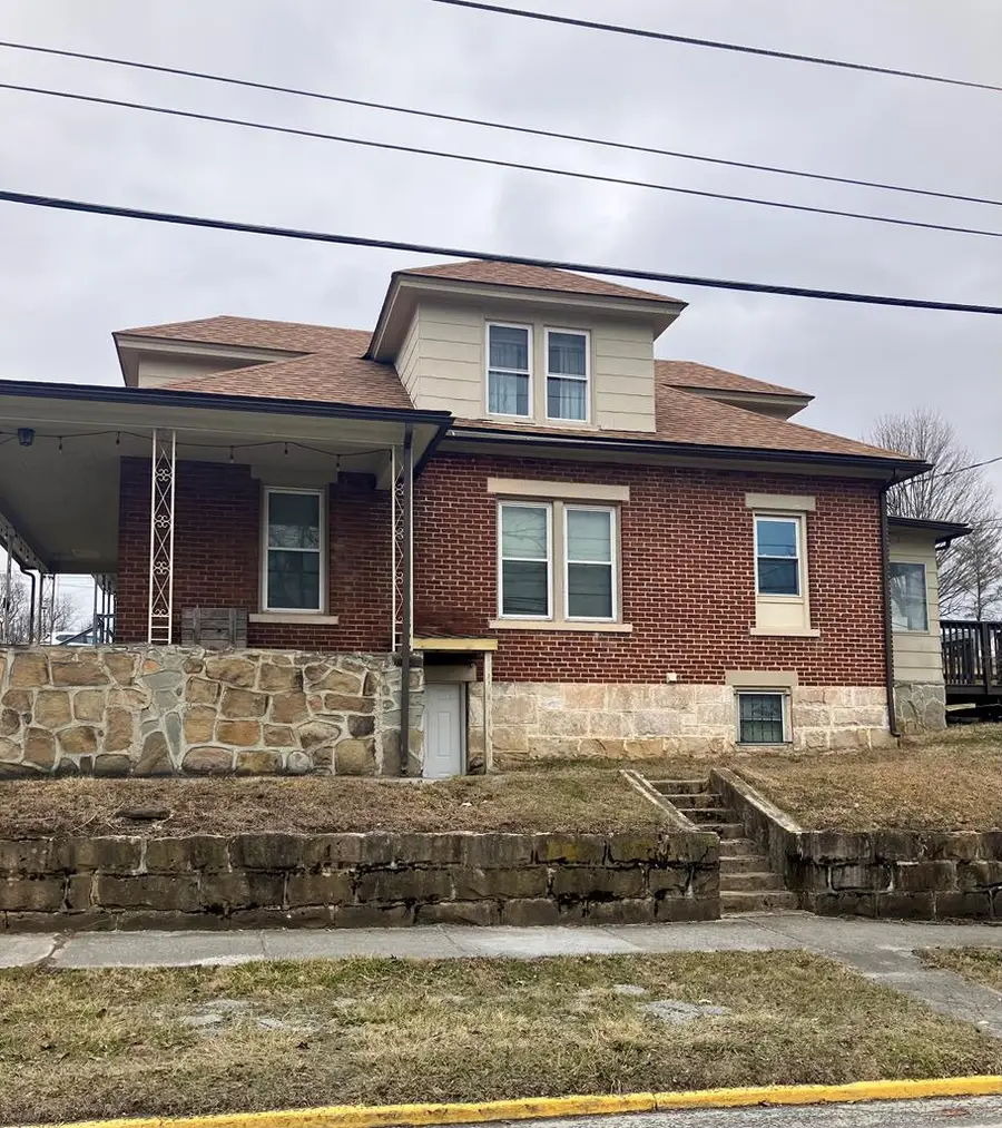 913 N Walker St., Princeton, WV 24740 - #2