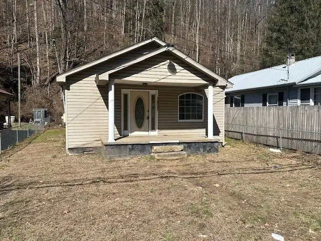 1477 Appalachian Hwy, Pineville, WV 24874 - #1