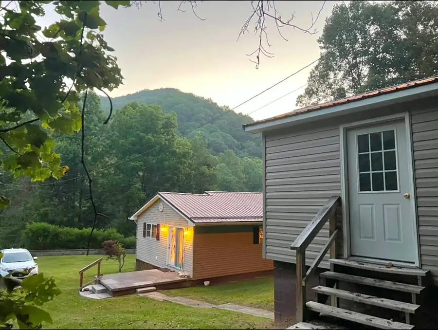 12136 Skygusty Hwy, Welch, WV 24801 - #3