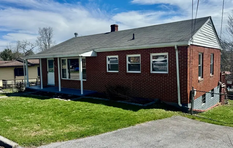 203 Edwards, Princeton, WV 24740 - #2