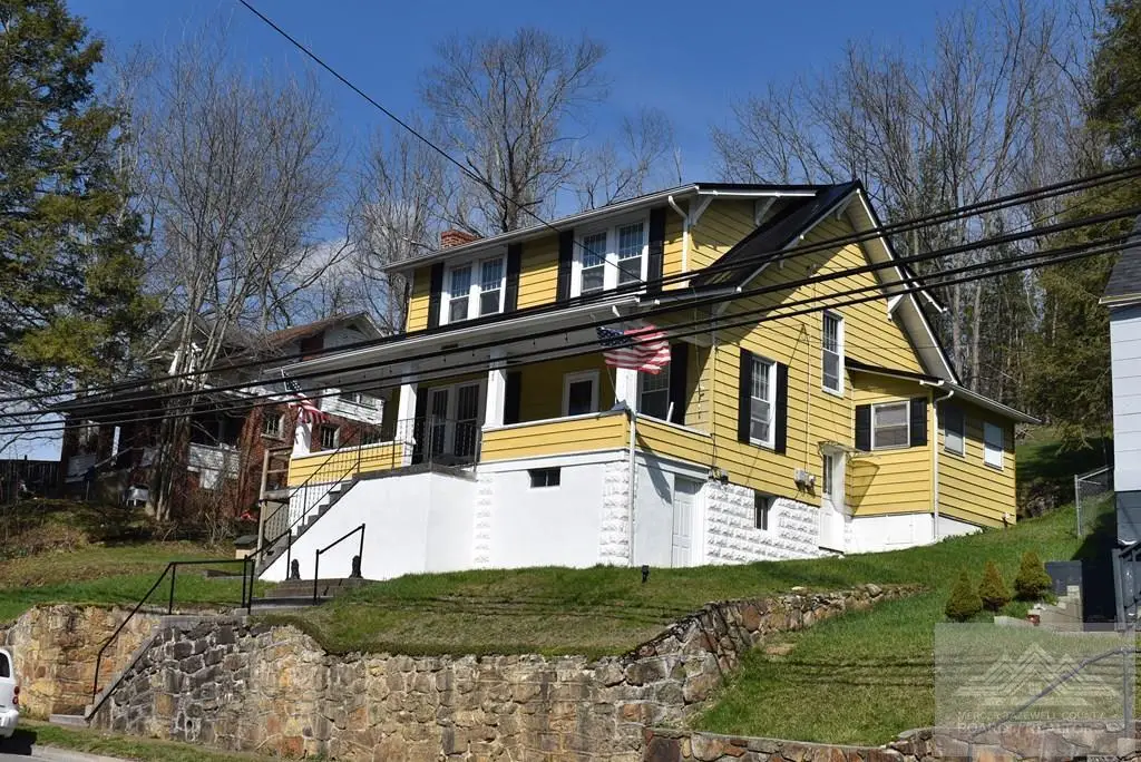 1922 Virginia Ave, Bluefield, VA 24605 - #1