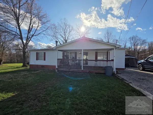 4873 Roger Loop, PULASKI, VA 24301