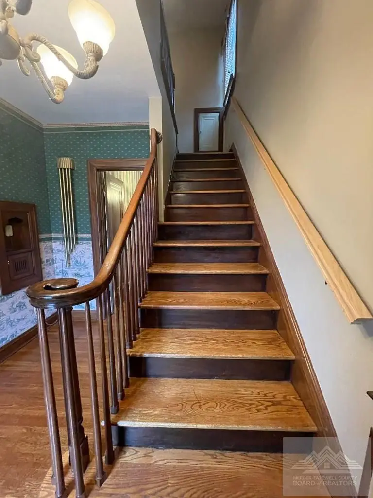 825 Albemarle St, Bluefield, WV 24701 - #2