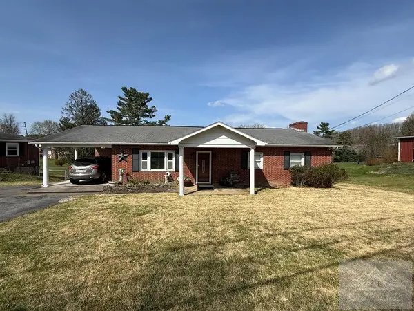 903 Low Gap Rd., PRINCETON, WV 24740