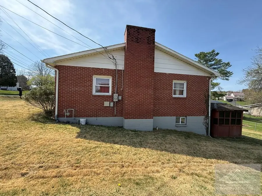 903 Low Gap Rd., Princeton, WV 24740 - #3