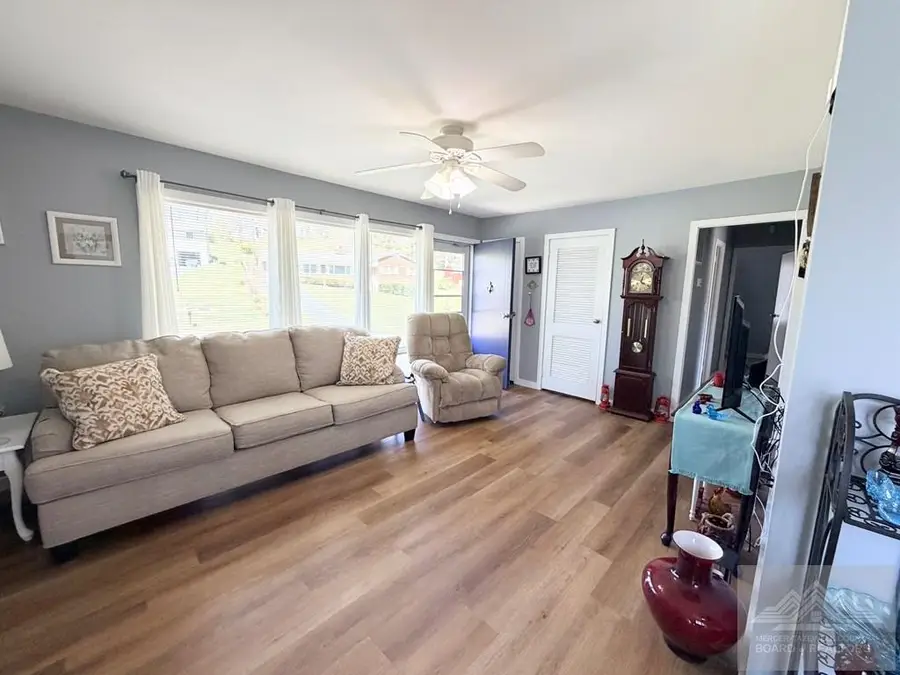 1891 Cherrywood Lane, Bluefield, WV 24701 - #3