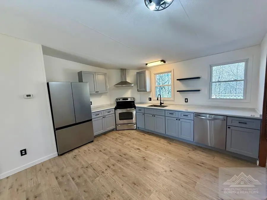 162 Dreamview Pl, Princeton, WV 24740 - #3