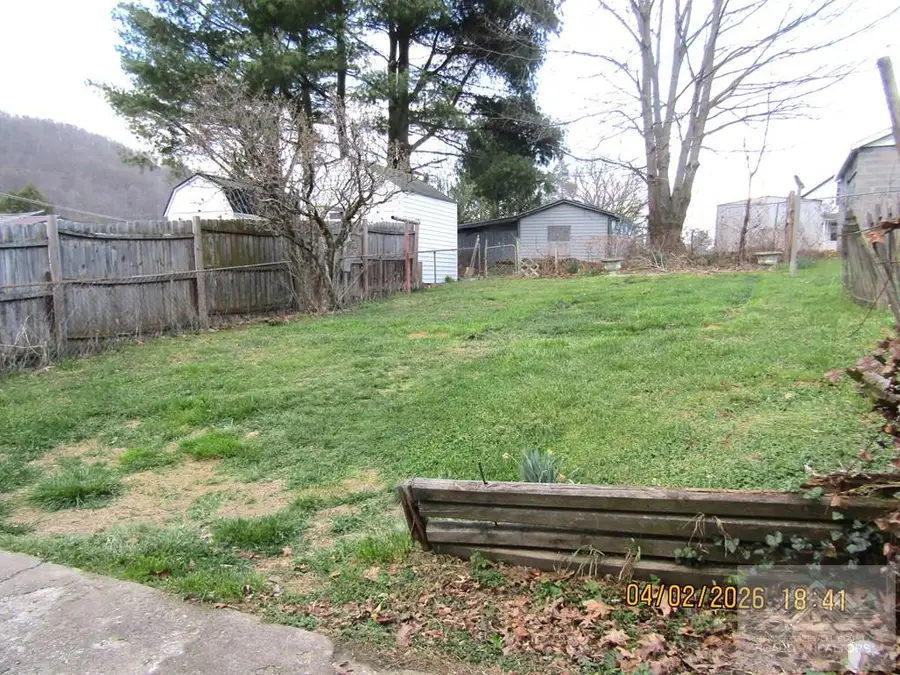 147 Deaton, Bluefield, VA 24605 - #3