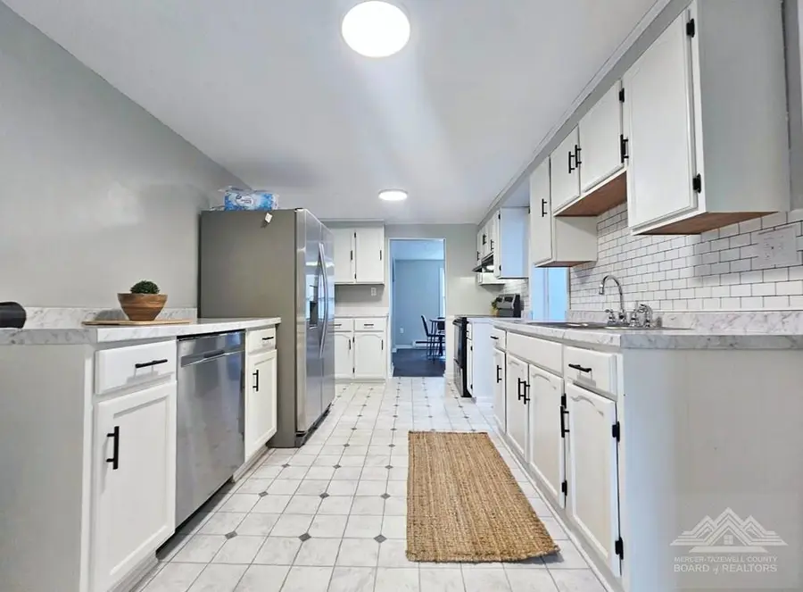 469 Skating Rink Hollow Road, Bluefield, WV 24701 - #2