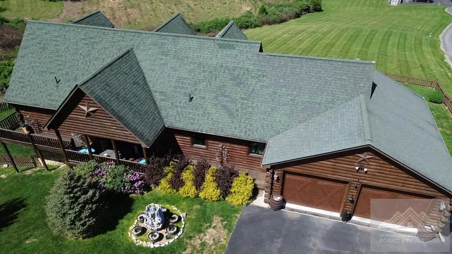 130 Fairway View, Peterstown, WV 24963 - #2