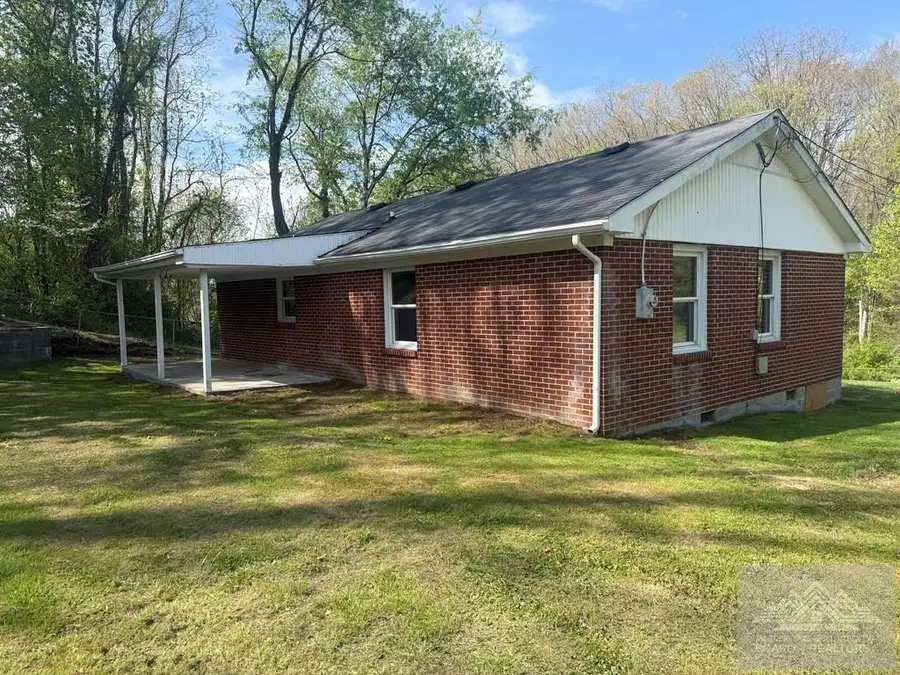 730 Washington Ave, Princeton, WV 24740 - #2