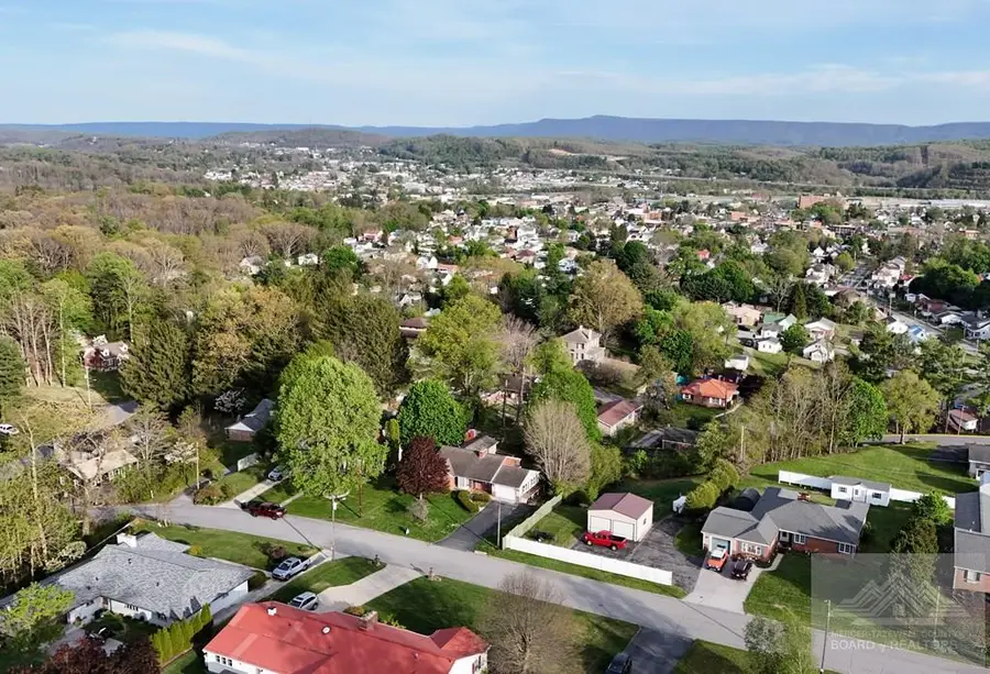 1013 Meador, Princeton, WV 24740 - #3