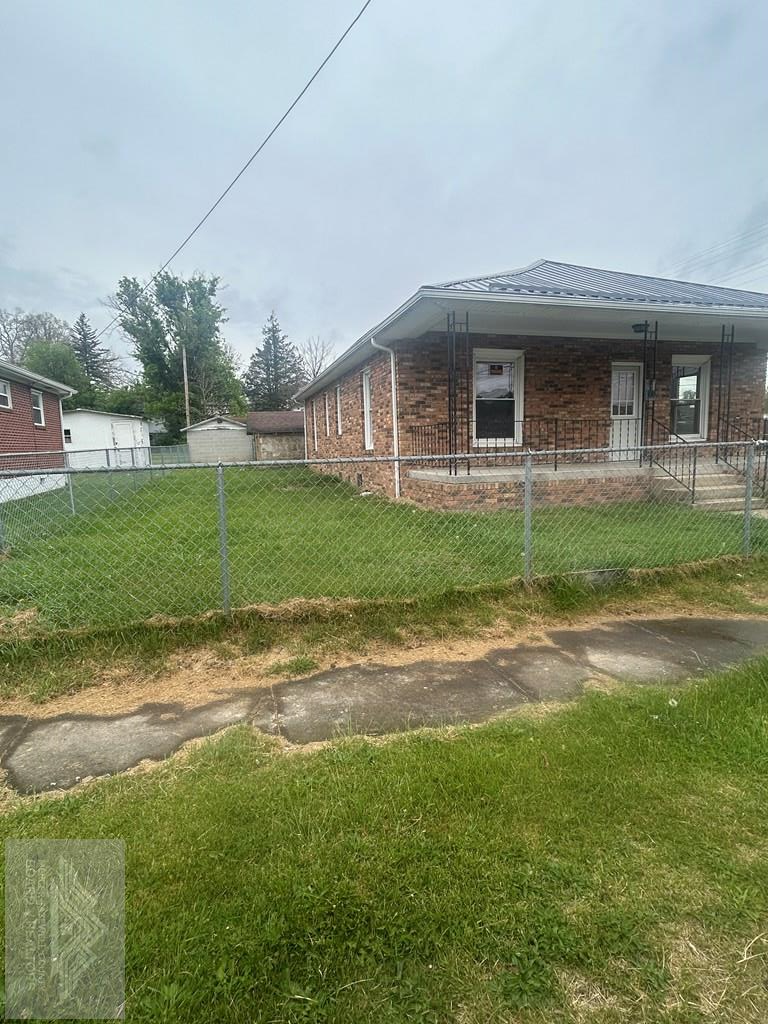 400 Princeton Ave, Princeton, WV 24740 - #2