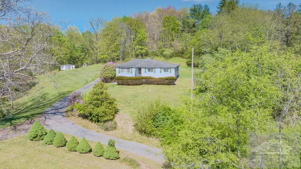 250 Sheppet, Bluefield, WV 24701 - #1