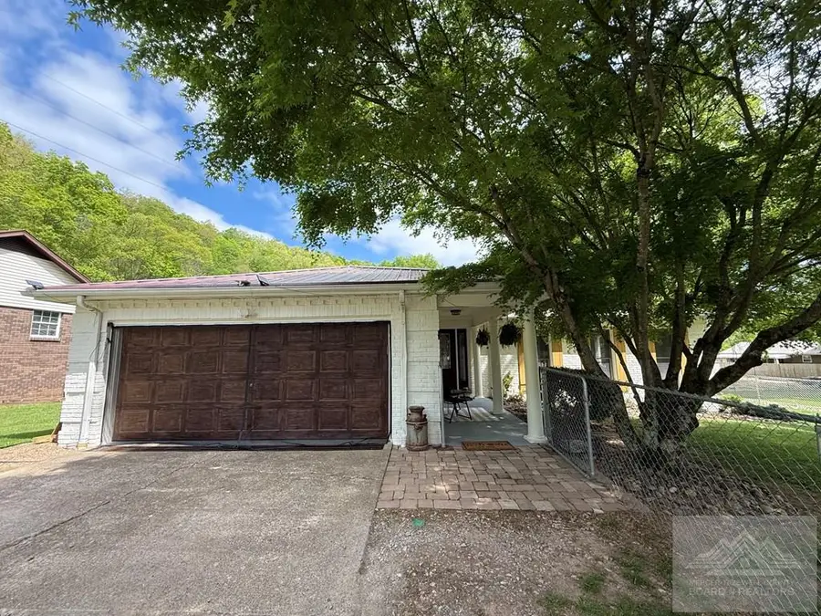 54 Demra St, Charleston, WV 25320 - #3