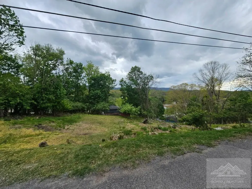 00 Wood St., Bluefield, VA 24605 - #1