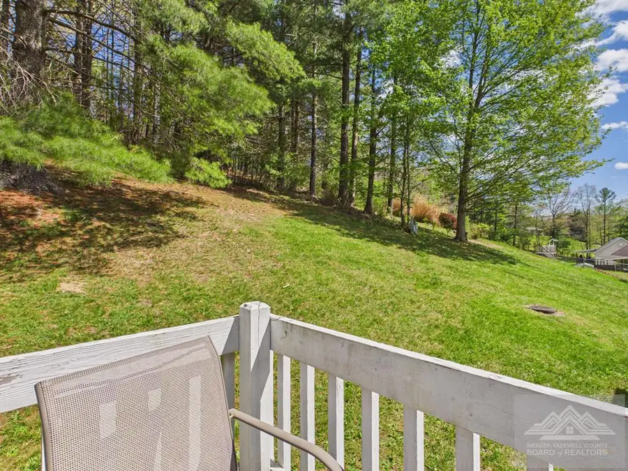 144 OAKLAND DRIVE, Princeton, WV 24739 - #3