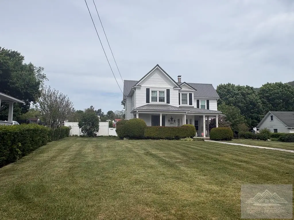 2215 Walton Avenue, Bluefield, WV 24701 - #1