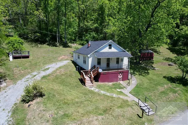 1079 Bent Mountain Road, LERONA, WV 25971