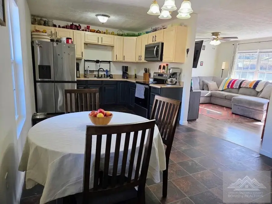 103 Vencil Street, Bluefield, VA 24605 - #3