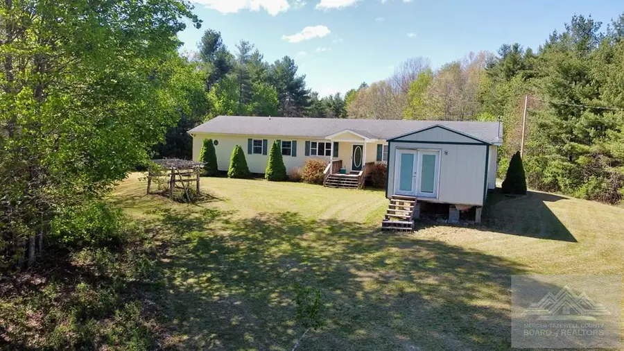 2950 Stovall Ridge, Camp Creek, WV 25820 - #2