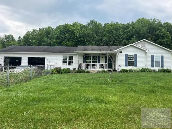 217 RL Lane, BLUEFIELD, WV 24701
