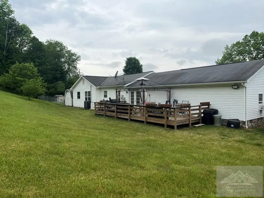 217 RL Lane, Bluefield, WV 24701 - #3