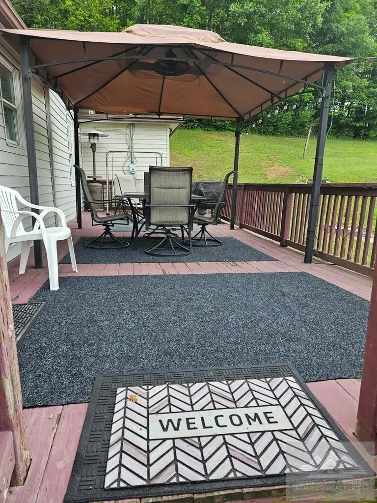 401 Goad Ave, Matoaka, WV 24736 - #2