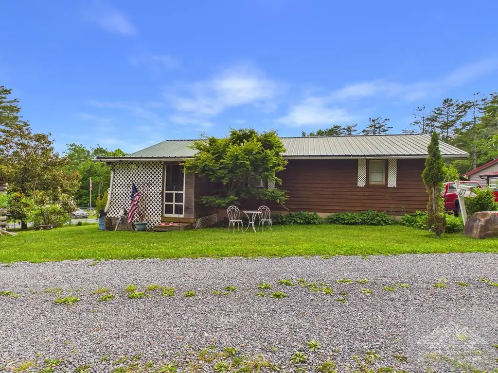 123 Pool Drive, Pipestem, WV 25979 - #1