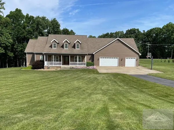 176 Highpoint Lane, PRINCETON, WV 24740