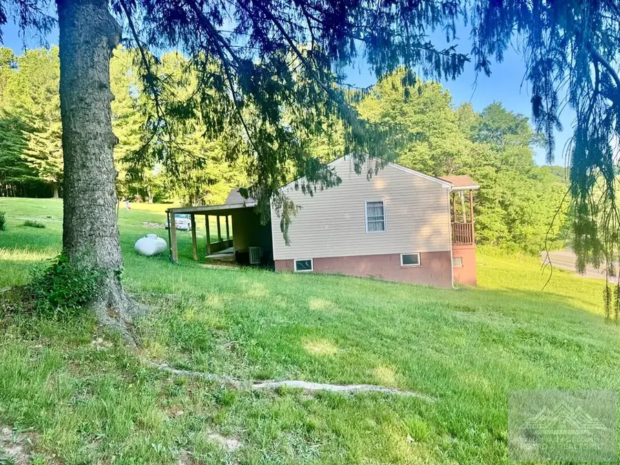 7550 New Hope Road, Bluefield, WV 24701 - #3