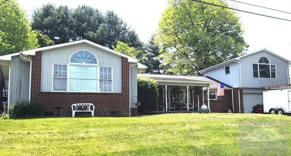 712 Mercer Rd, RICH CREEK, VA 24147
