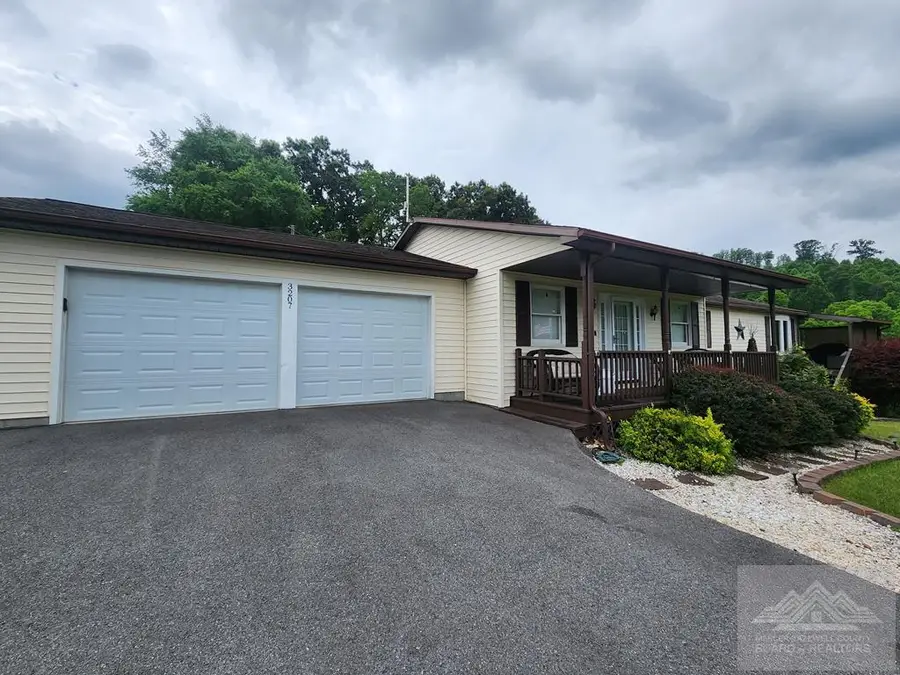 3207 Willowton Road, Oakvale, WV 24739 - #2