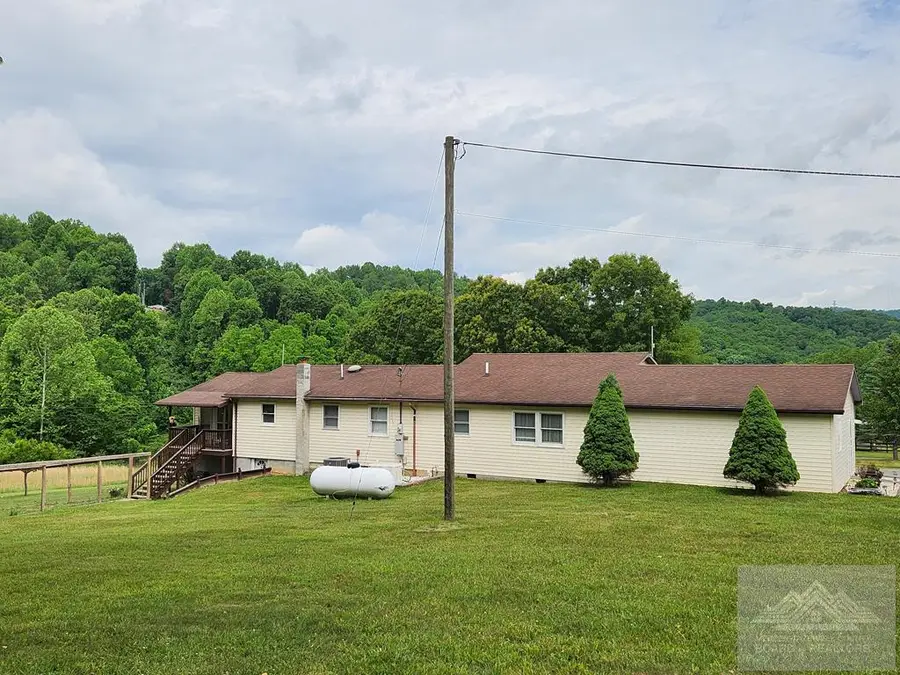 3207 Willowton Road, Oakvale, WV 24739 - #3